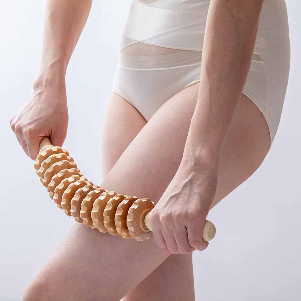 Zakrzywiony drewniany wałek do – Muscle Roller Stick recenzja i cena